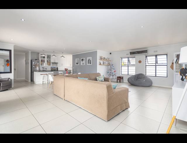 3 BEDROOM FREESTANDING SOLD IN SUNNINGDALE